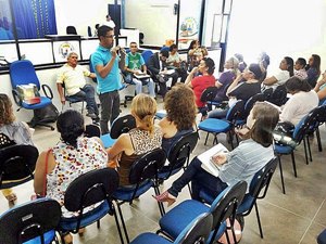 ciclo de debates iguatu apeoc 03092014 6.p
