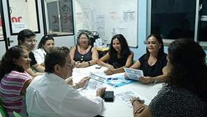 2016.12.01. DEFE APEOC se reúne para discutir reivindicações dos funcionários da Educação.300x
